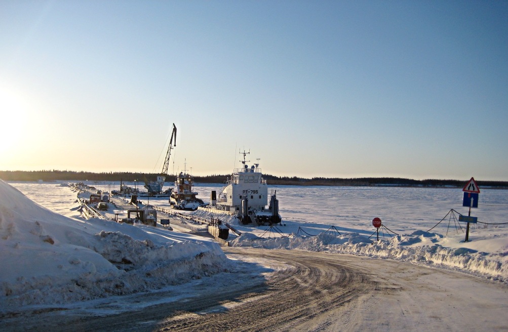 C 19 ноября открыта зимняя переправа «наплавной мост» через р.Обь на участке 