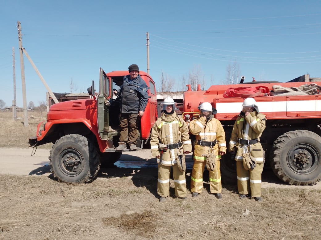 В районе завершилось обучение добровольных пожарных
